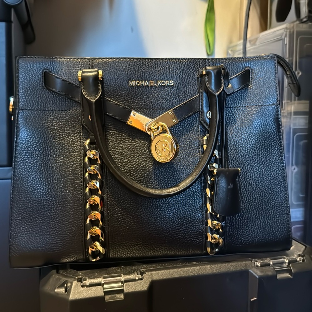 Michael Kors purse
